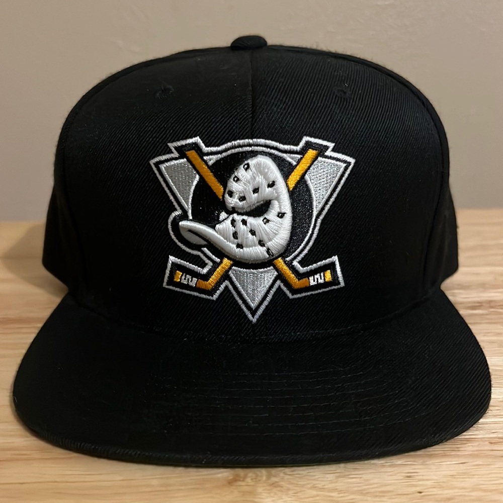 Vintage Mitchell and Ness snapback Anaheim Mighty Ducks snapback hat
